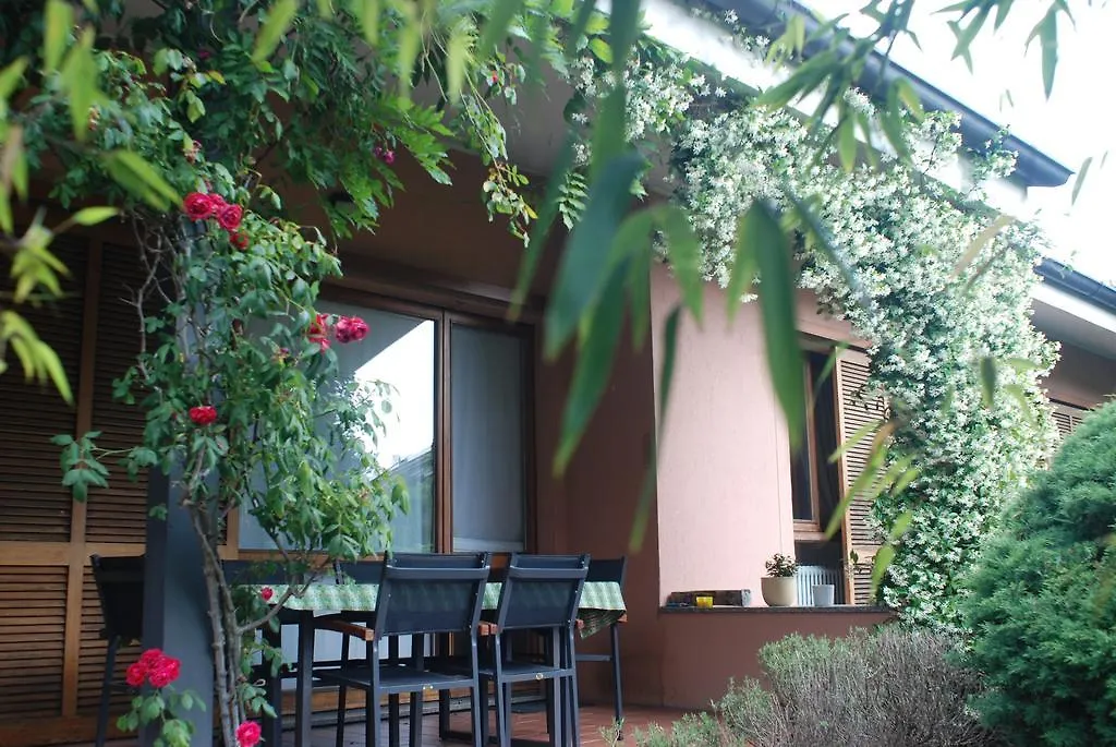 Beija-Flor B&B Verano Brianza 3*,  Italia